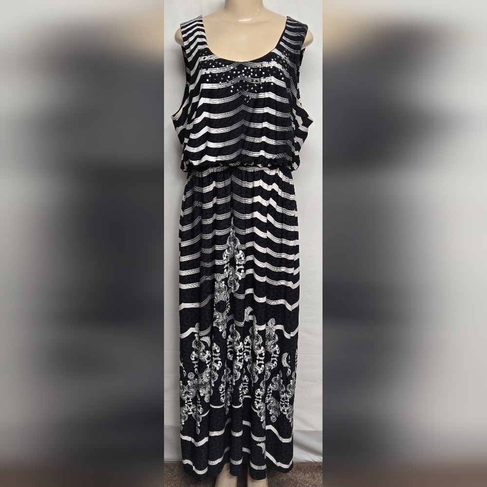Style & Co 1X Long Maxi Dress Slinky Stretch Knit Studded Black White Stripes